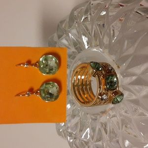 SET with Size 6 Brilliant Ivy Layered Ring with Green Drop Earrings $12 Goldtone